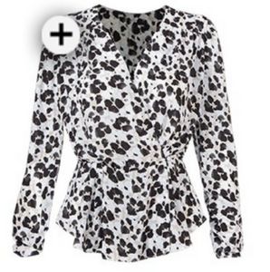 CAbi Spring 21 NEW Rosette blouse